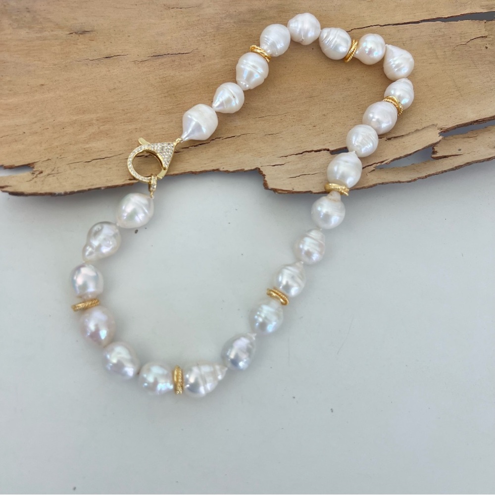 White Short Baroque Pearl Gold Bars Pave Clasp Pave Necklace, Necklace Statement